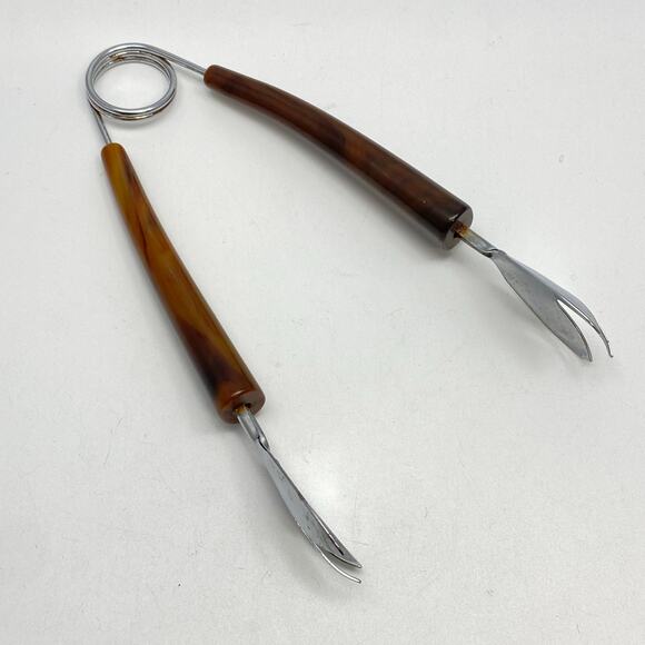 Vintage Faux Horn Butterscotch Handle Ice Olive Cherry Tongs MCM Barware Utensil - Picture 2 of 7